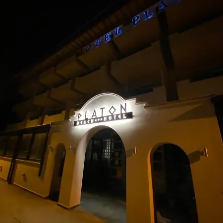 Hotel Platon