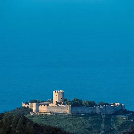 Platon Отель Kallithea (Chalkidiki)