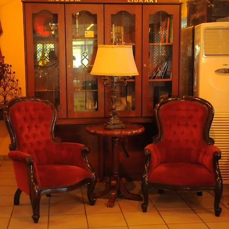 Hotel Platon