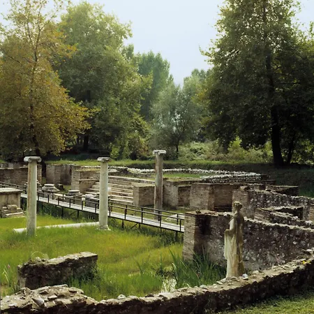 Platon Olympiakí Aktí
